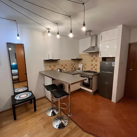 Murano Atrium דירה ורשה